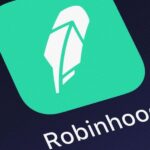 Robinhood Is the Top Crypto Deregulation Trade, Bernstein Says