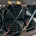 Bitcoin Hashrate Growth Slows Amid Tough Market Conditions for Smaller Miners