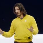 Robinhood’s crypto revenue fell 55% from last year, but topped Street forecasts